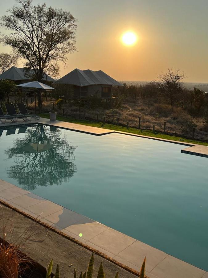 Xhabe Safari Lodge Chobe Muchenje 외부 사진