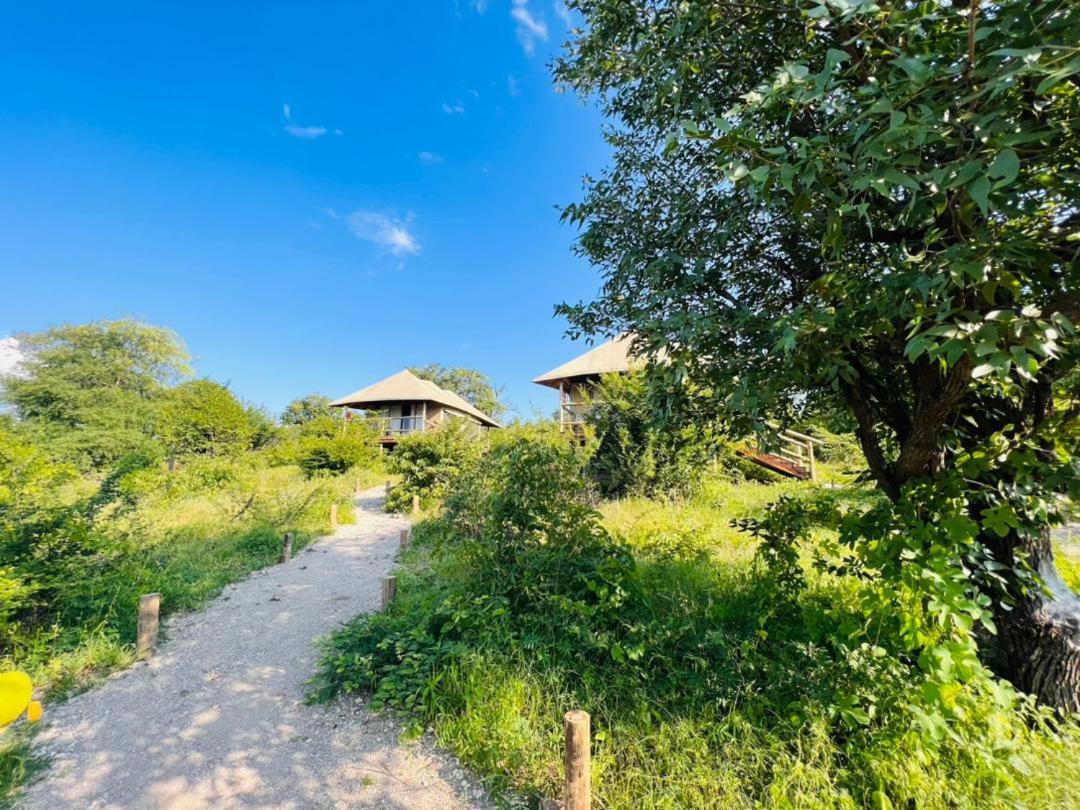 Xhabe Safari Lodge Chobe Muchenje 외부 사진