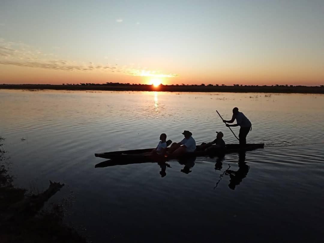 Xhabe Safari Lodge Chobe Muchenje 외부 사진